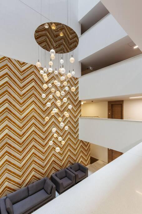 Golden Sunshine On Corvin Promenade - 506 Apartament Budapeszt